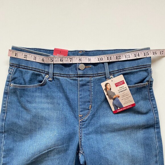 Levi Strauss Signature Shaping Perfect Pull on Jeans 8 - Picture 10 of 14